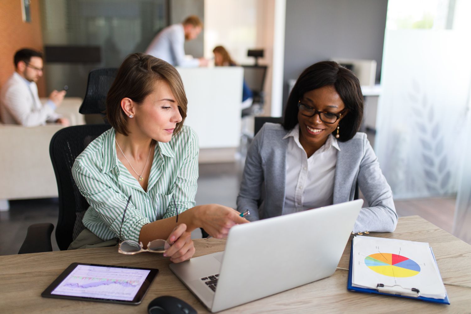 Les 401(k) pour hommes sont 50 % plus gros que ceux pour femmes, selon une étude de la BoA
