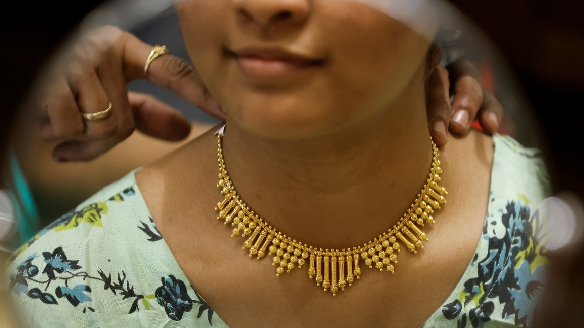 'If you want to invest in gold, buy SGBs, not jewellery,' advises CapitalMind's Deepak Shenoy