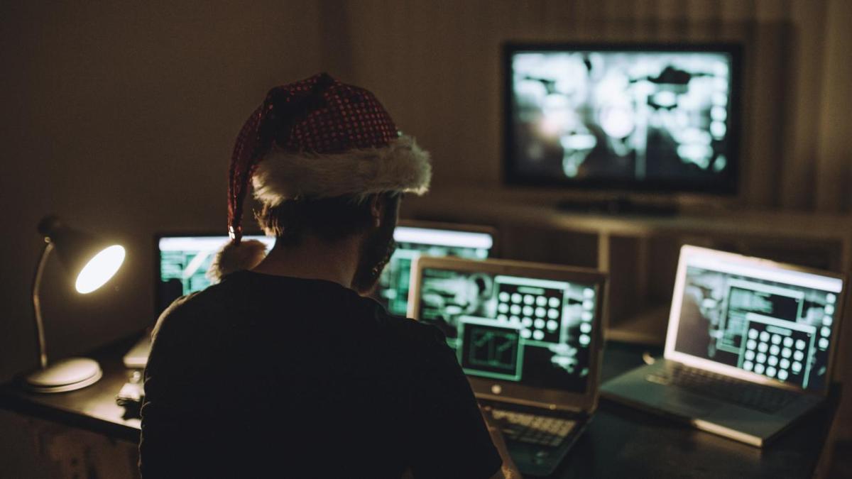 Attention aux cyberarnaques ce Noël !  Conseils pour acheter en ligne en toute sécurité