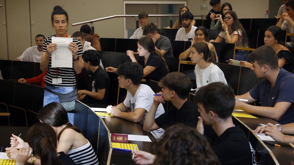 ChatGPT réussirait-il l'examen de sélectivité ?  Nous l'avons mis à l'épreuve