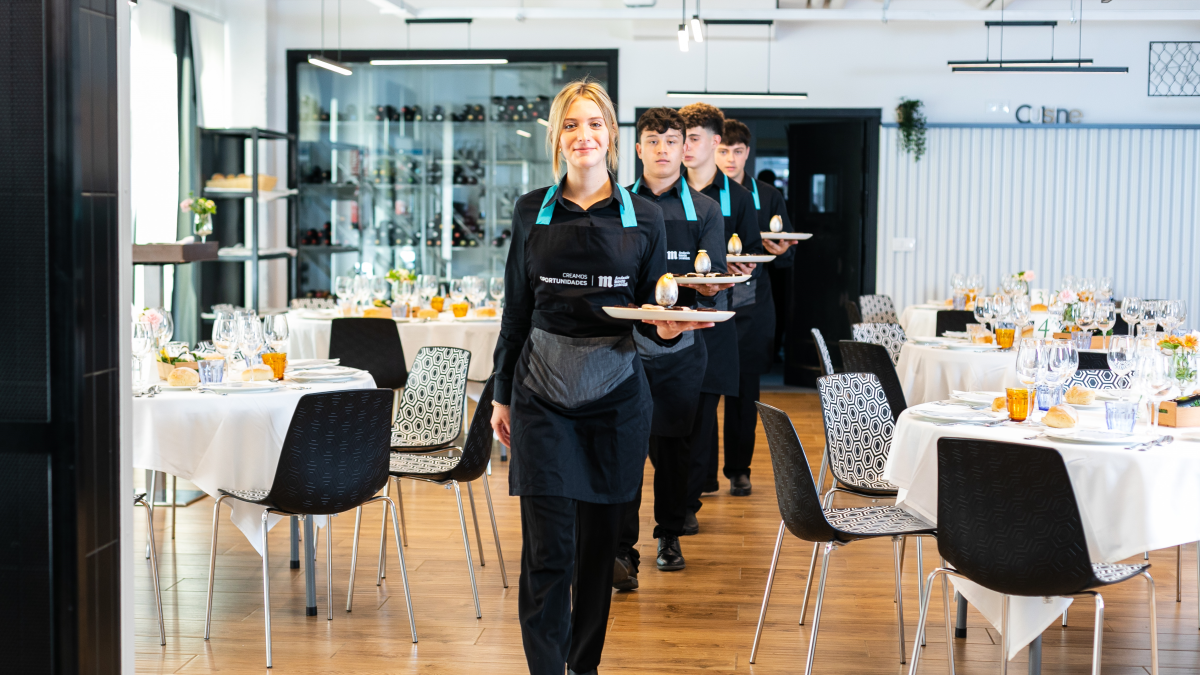 Des formations pour dynamiser les carrières des jeunes dans l’hôtellerie et le tourisme