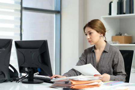 adjointe administrative