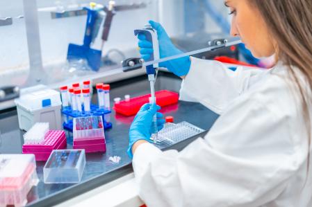 Diplôme supérieur en laboratoire clinique et biomédical